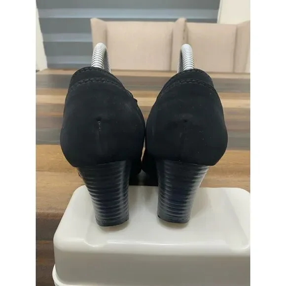 Cliffs by White Mountain Black Suede Ankle Booties Slip On Women's Size 10 - Picture 5 of 8